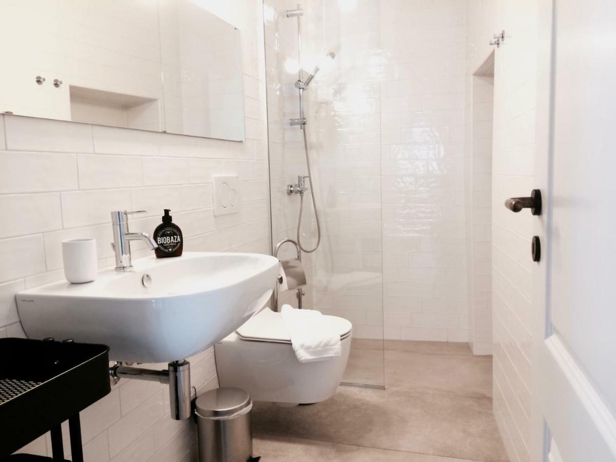 Casa Bibiana Apartment Koper Bagian luar foto