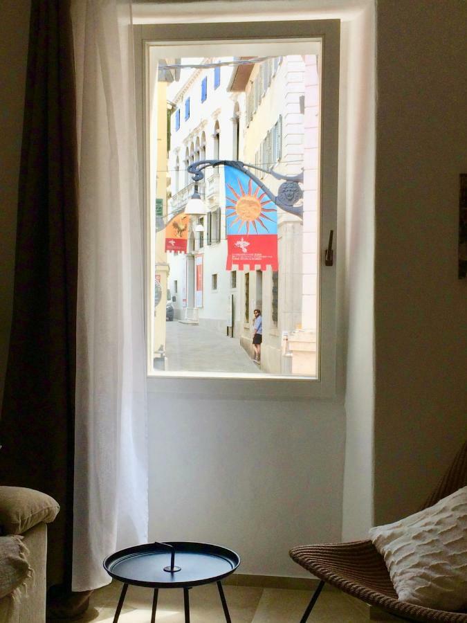Casa Bibiana Apartment Koper Bagian luar foto