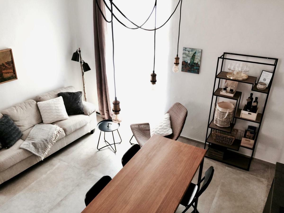 Casa Bibiana Apartment Koper Bagian luar foto